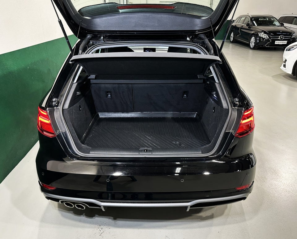 Audi A3 40 TFSi Sport Limited Sportback S-tr. 5d