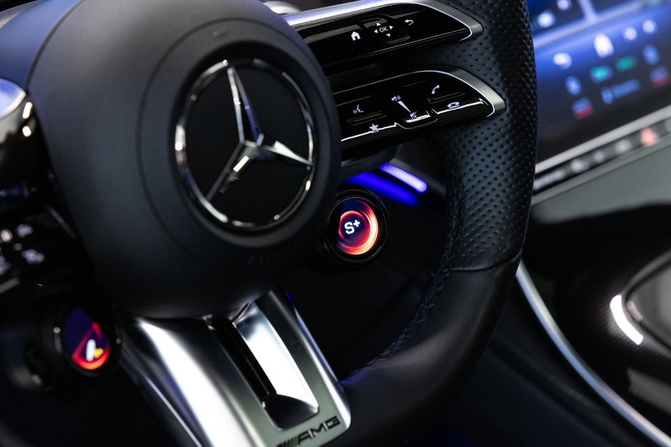 Mercedes EQE43 AMG 4Matic 4d