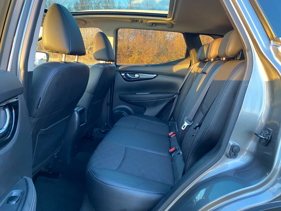 Nissan Qashqai 1,2 Dig-T 115 Tekna 5d