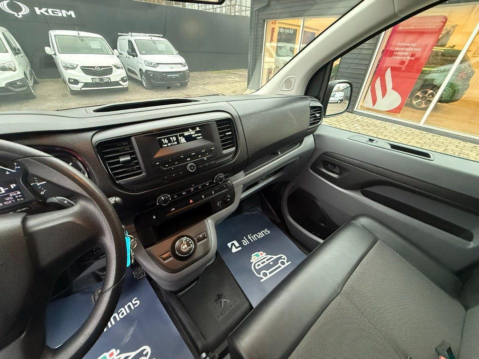 Peugeot Expert 2,0 BlueHDi 122 L2 Plus EAT8 Van