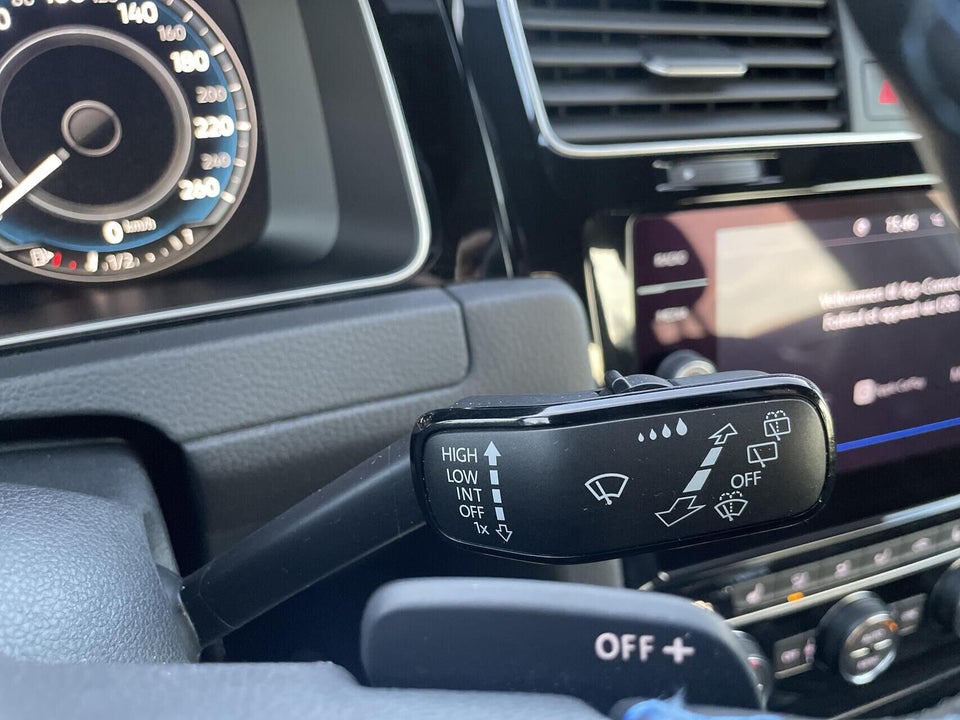 VW Golf VII 1,4 GTE DSG 5d