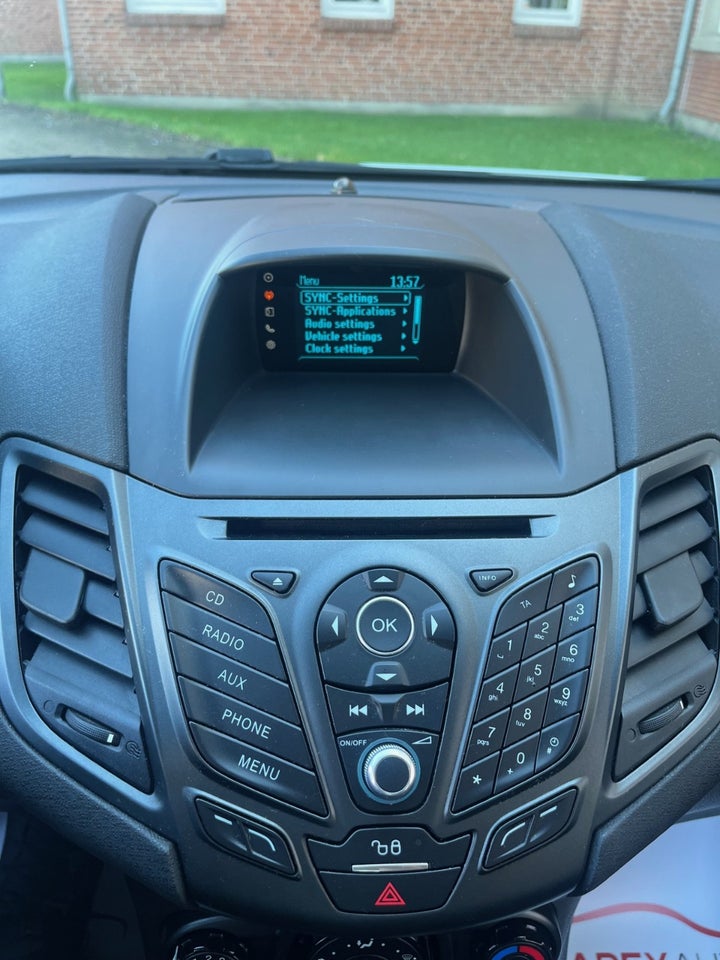 Ford Fiesta 1,0 SCTi 100 Titanium 5d