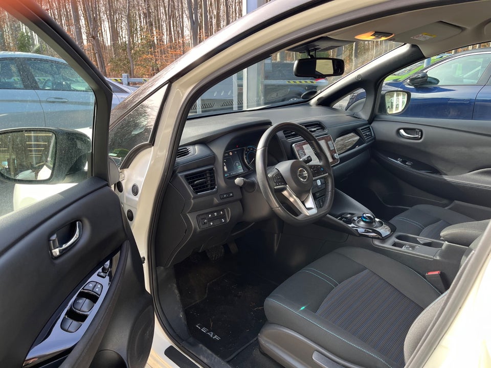 Nissan Leaf 40 N-Connecta 5d