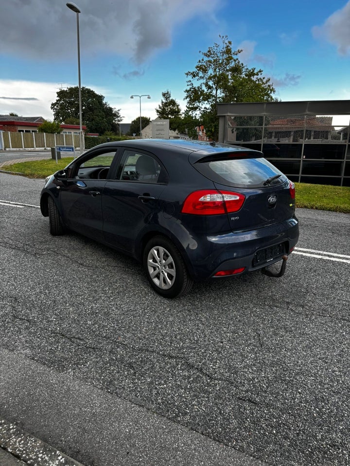 Kia Rio 1,1 CRDi 75 Active 5d