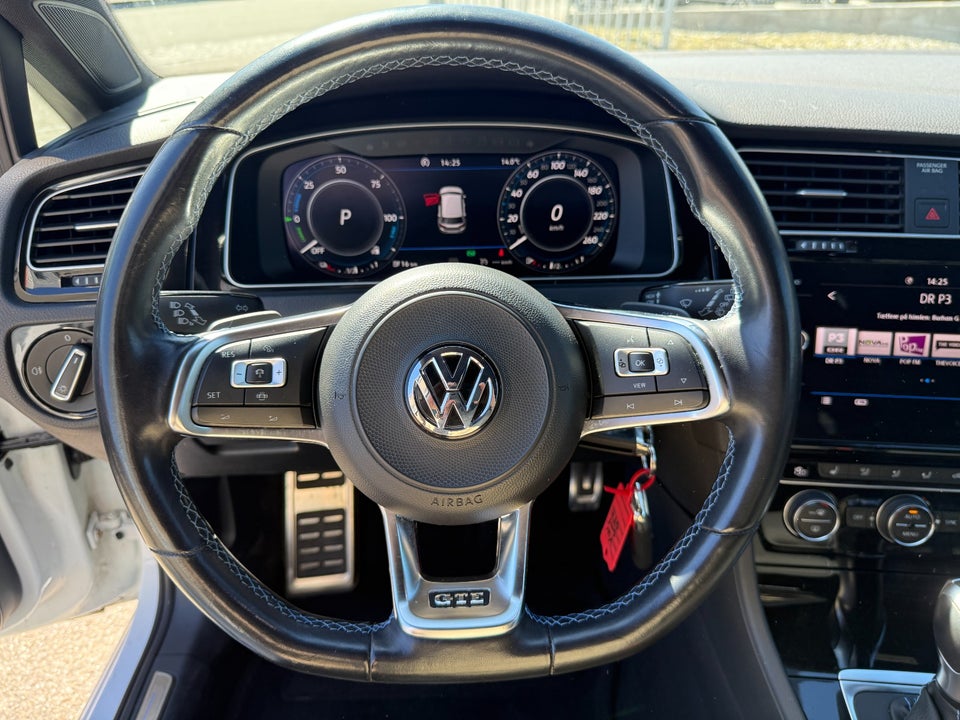 VW Golf VII 1,4 GTE DSG 5d