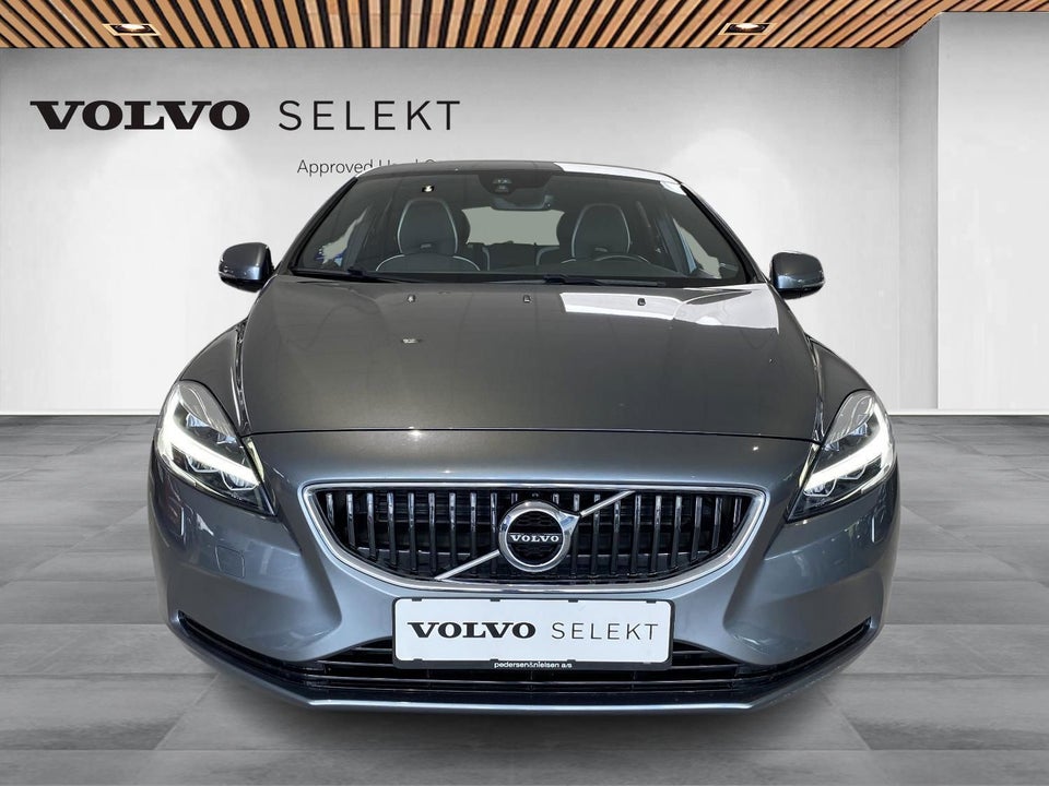 Volvo V40 1,5 T3 152 Dynamic Edition aut. 5d