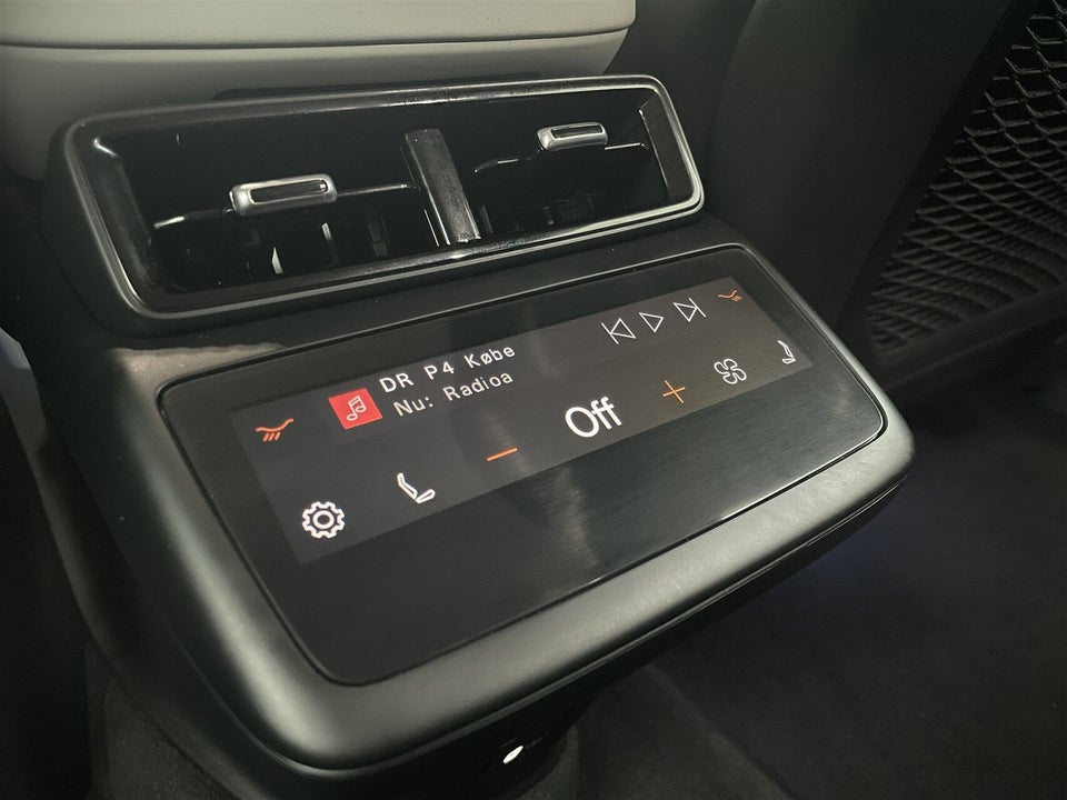 Polestar 4 Long Range AWD 5d