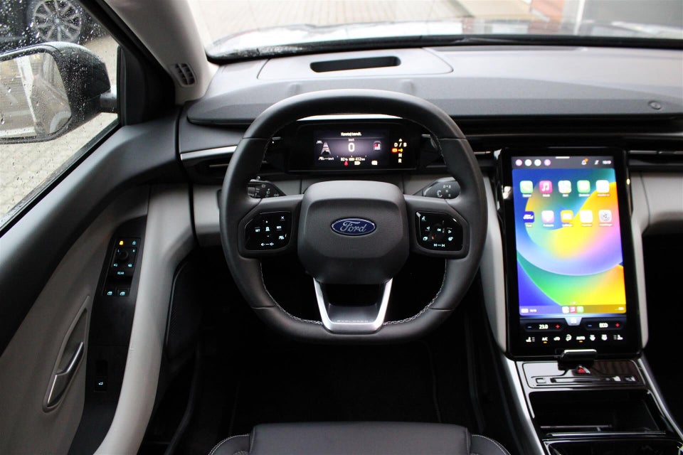 Ford Explorer 82 Select Extended Range 5d