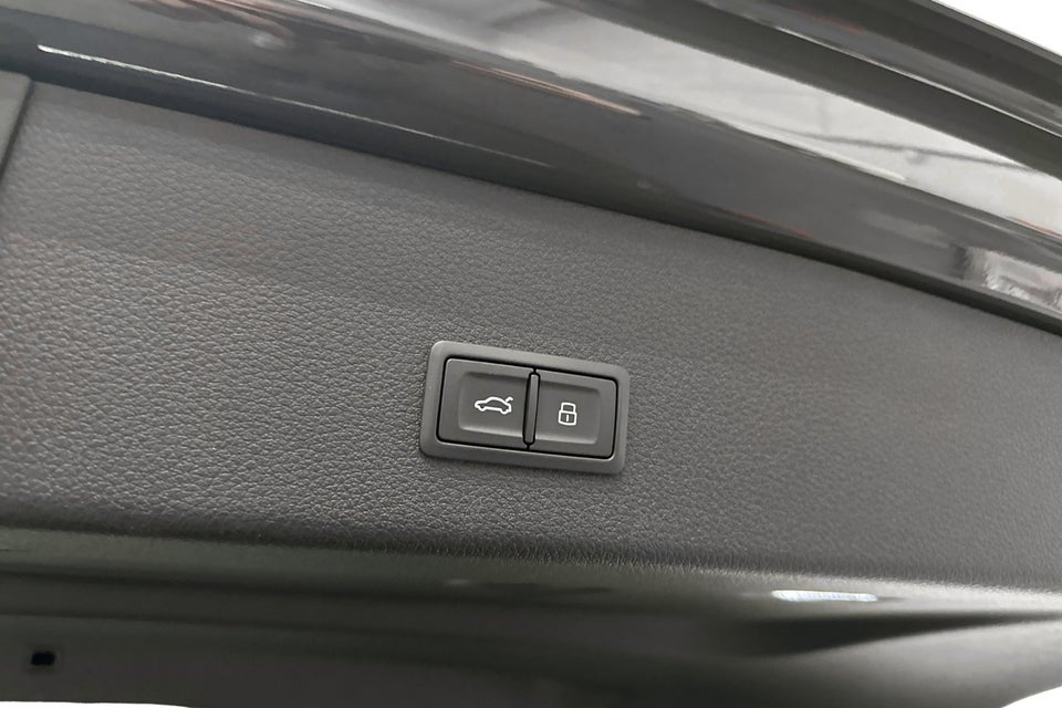 Audi Q8 e-tron 50 Prestige Sportback quattro 5d