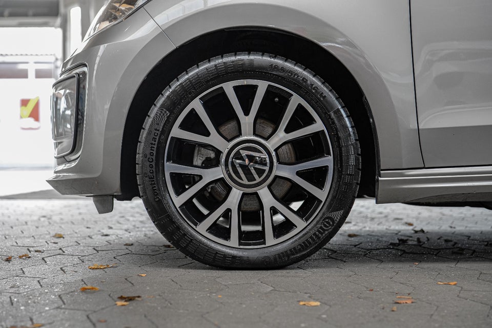 VW e-Up! Style Plus 5d