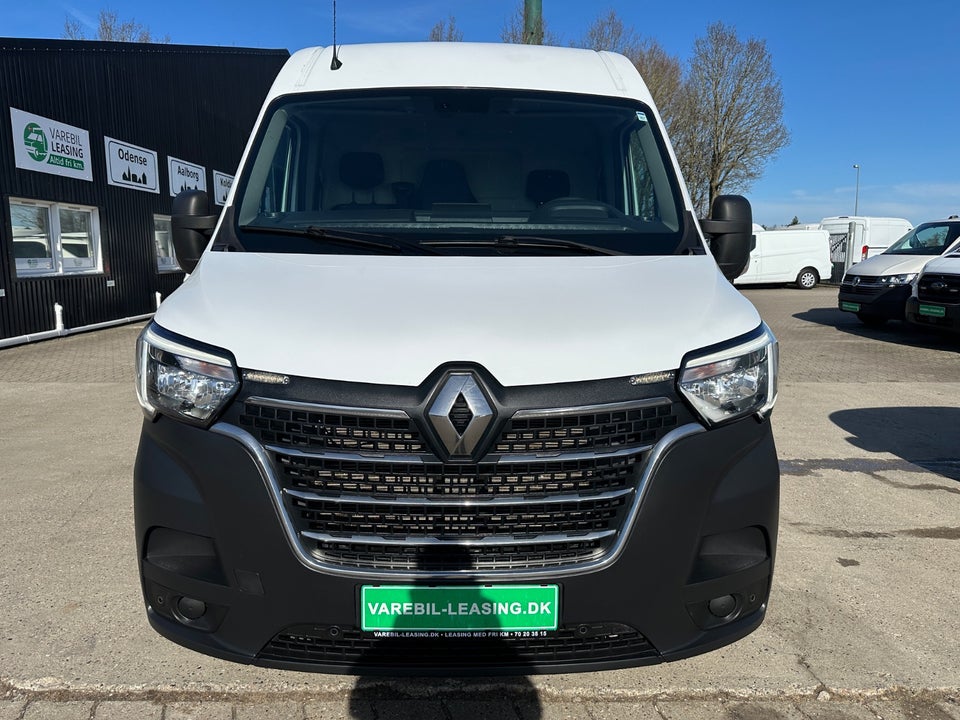 Renault Master IV T33 2,3 dCi 150 L2H2 Kassevogn