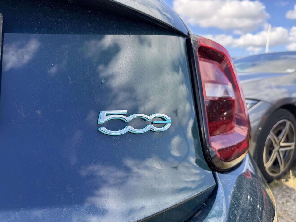 Fiat 500e 42 Icon 3d