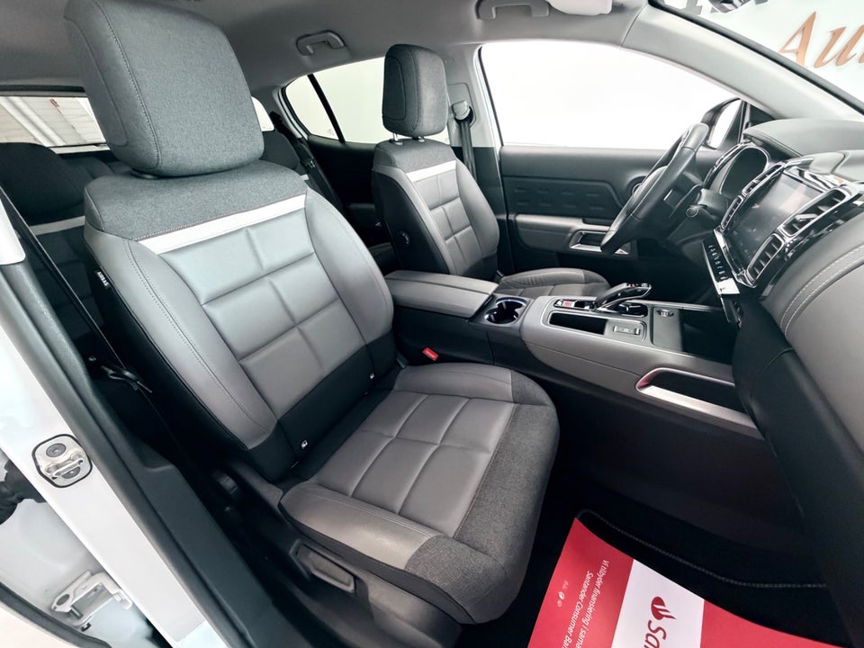 Citroën C5 Aircross 1,6 Hybrid Shine Sport EAT8 5d