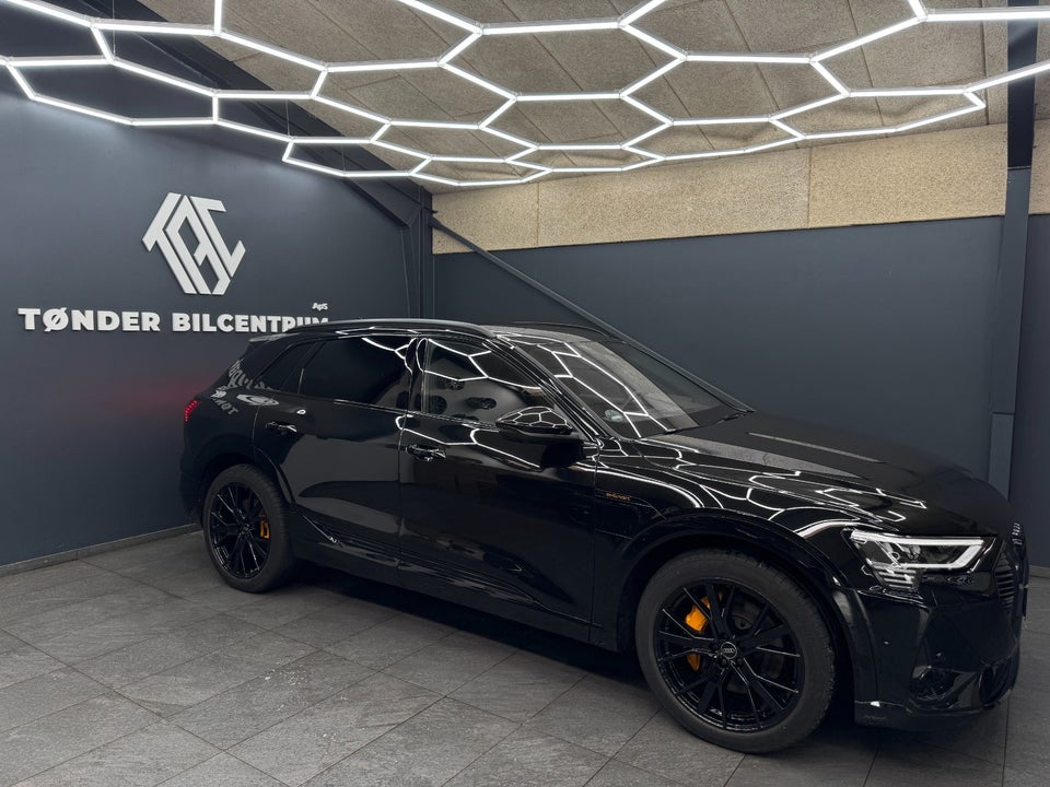 Audi e-tron 55 Black Edition S-line quattro 5d