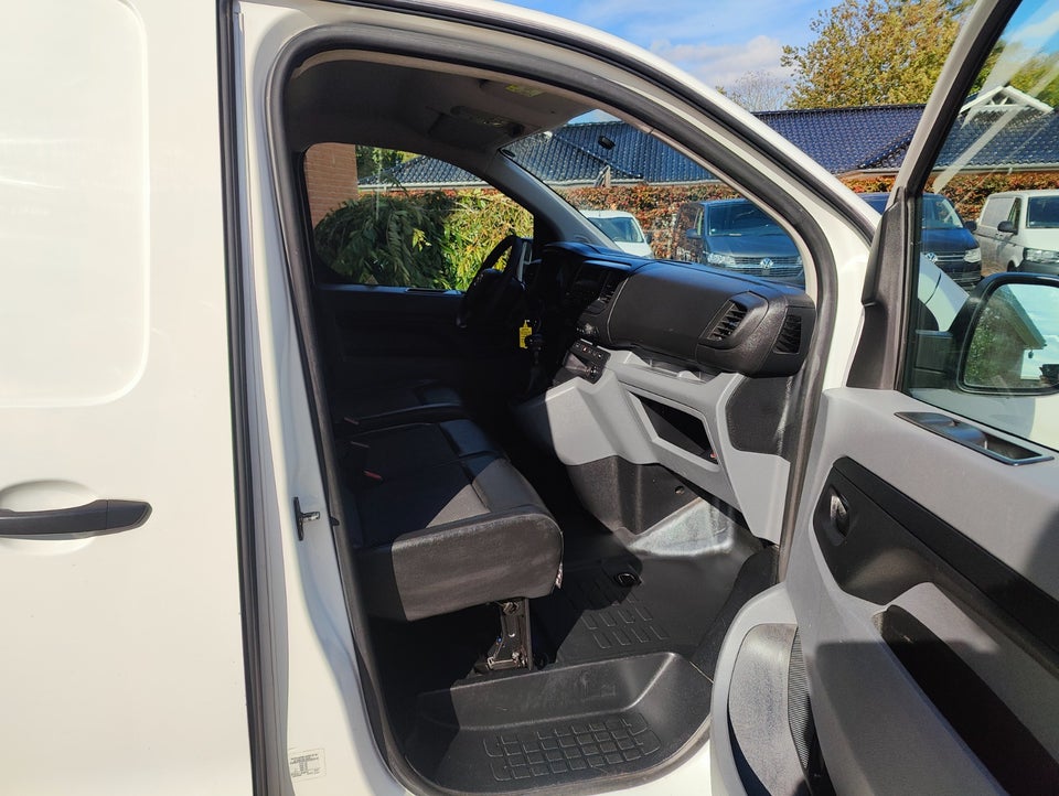 Toyota ProAce 2,0 D 120 Long Comfort 4d