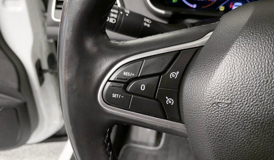 Renault Megane IV 1,6 E-Tech Zen Sport Tourer 5d