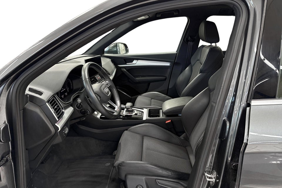 Audi Q5 50 TFSi e S-line quattro S-tr. 5d