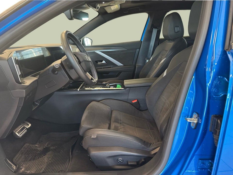 Opel Astra-e 54 Ultimate 5d