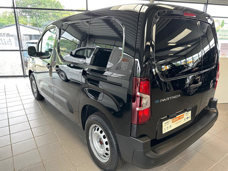 Peugeot e-Partner 50 L1V2 Plus Van