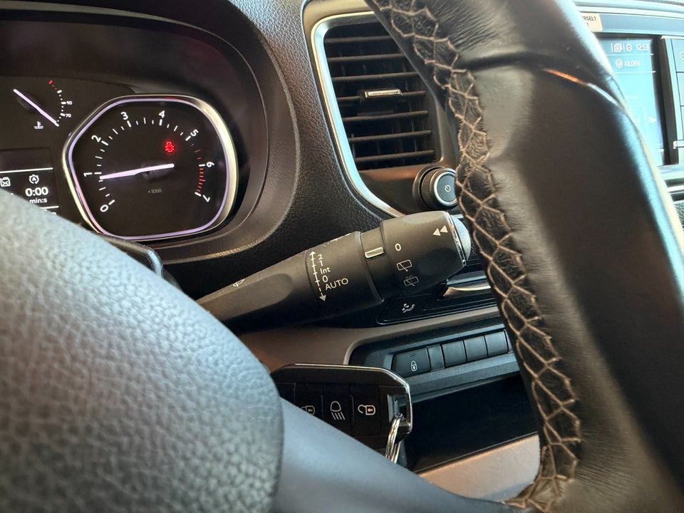 Toyota ProAce Verso 2,0 D 150 Long Family 4d