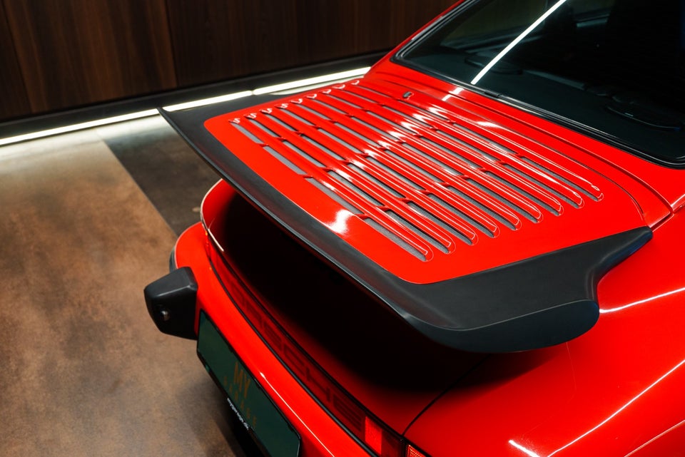 Porsche 911 3,2 Carrera Coupé 2d