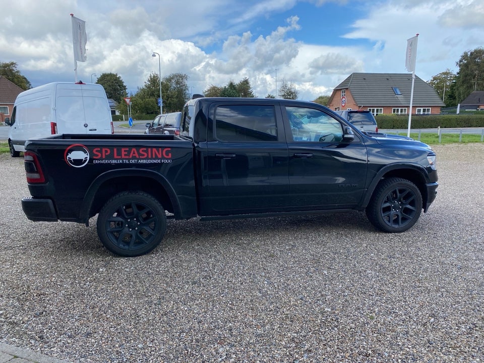 Dodge RAM 1500 5,7 V8 Hemi Laramie Night aut. 4d