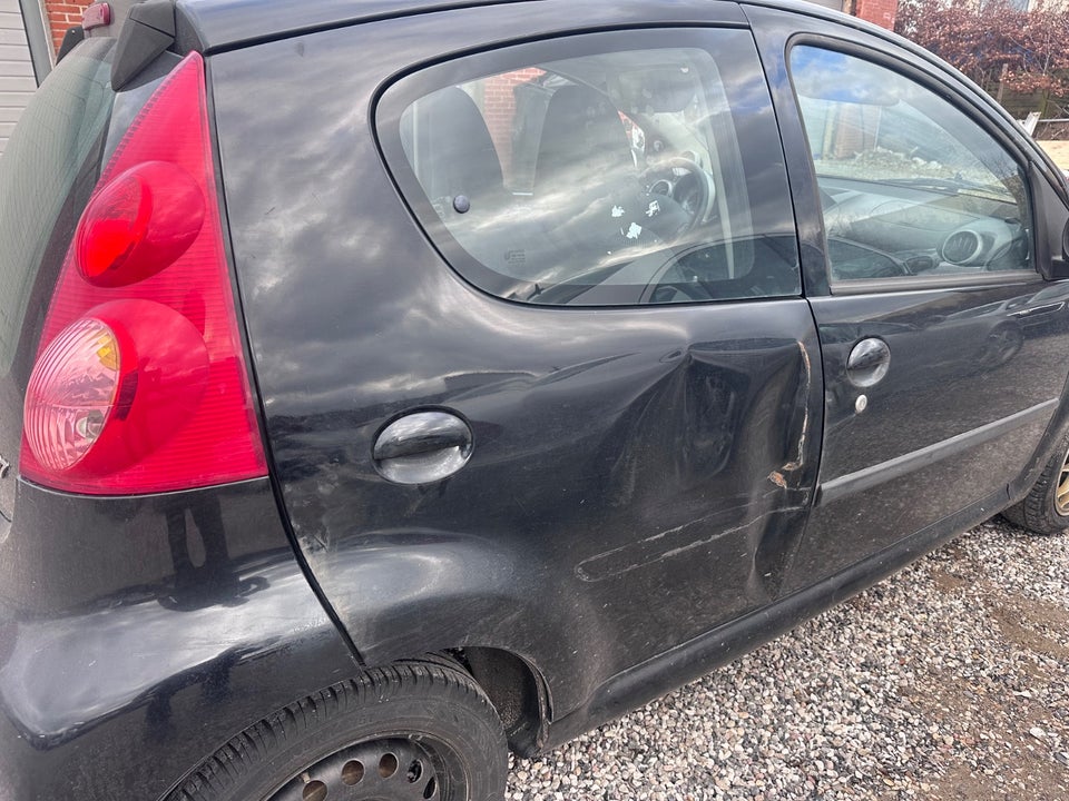 Peugeot 107 1,0 Comfort 5d