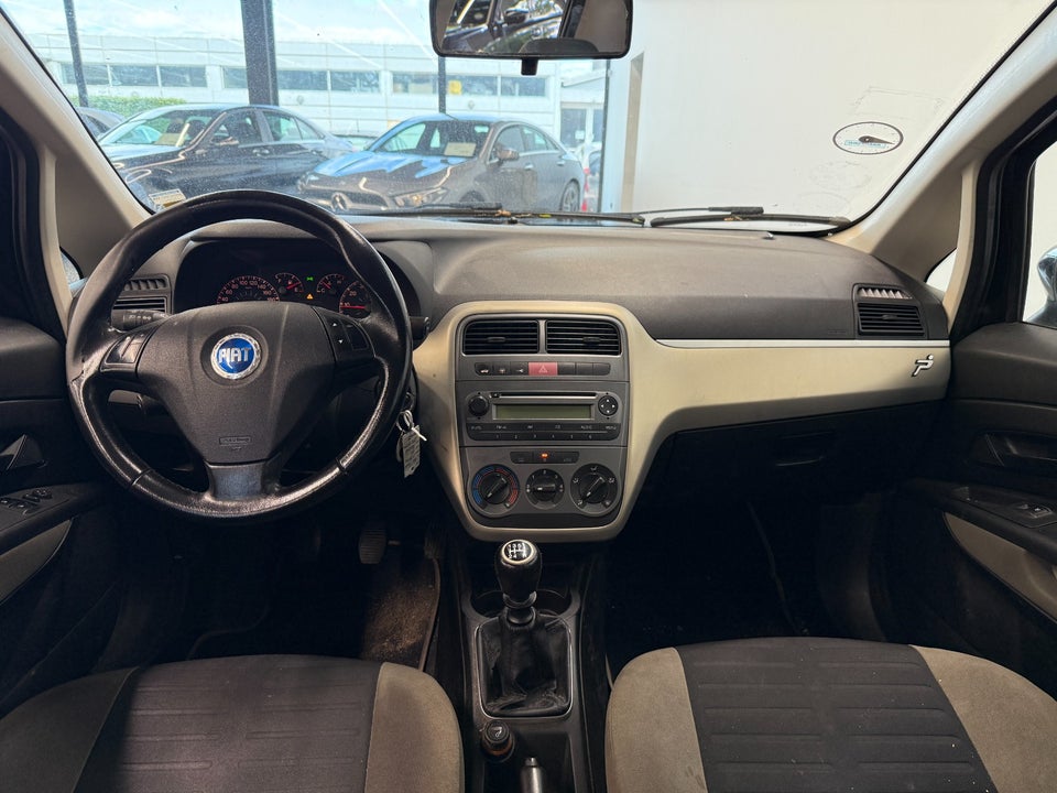 Fiat Grande Punto 1,4 Active 5d