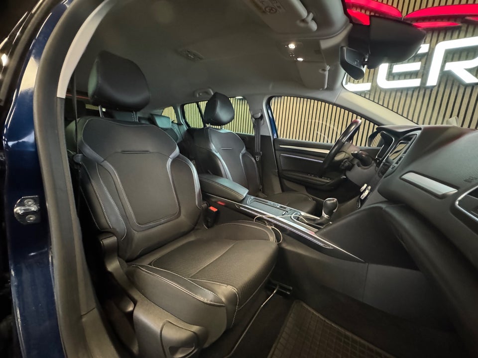 Renault Megane IV 1,6 E-Tech Intens Sport Tourer 5d