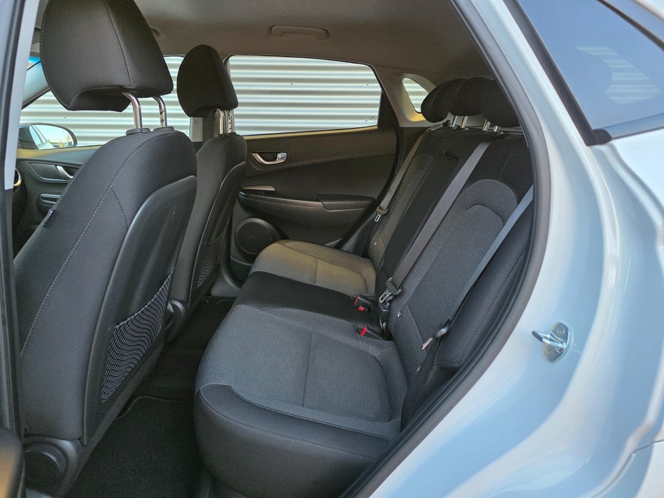 Hyundai Kona 64 EV Advanced 5d