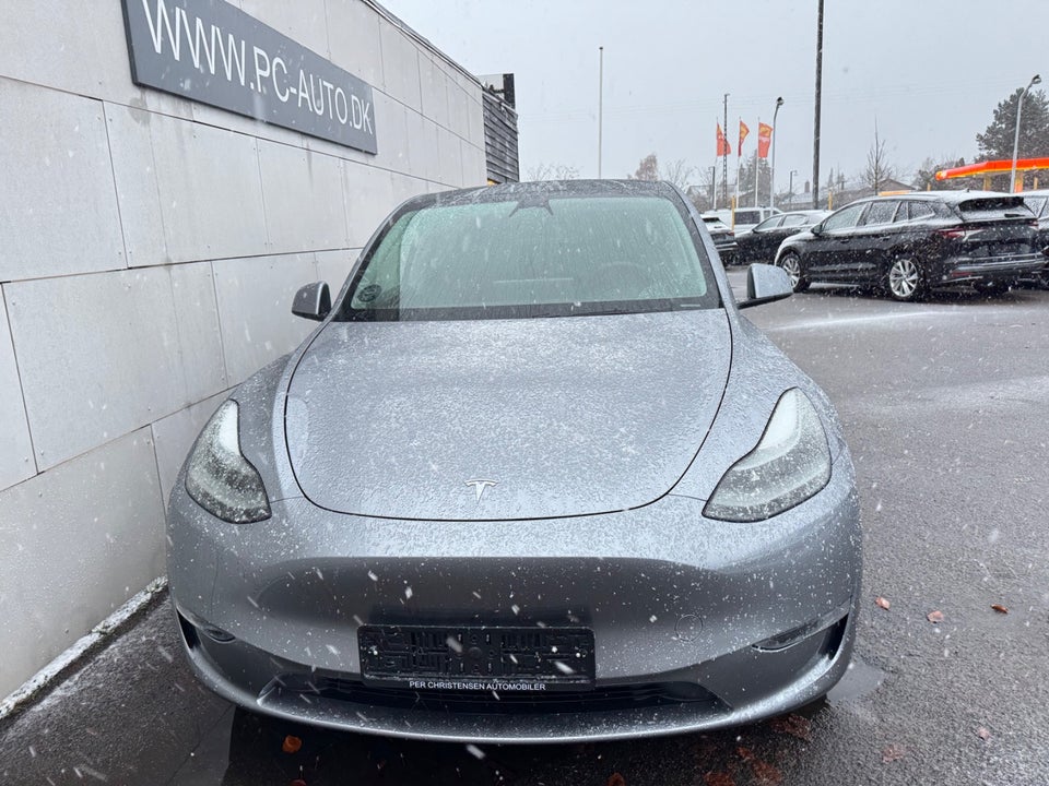 Tesla Model Y Long Range AWD 5d