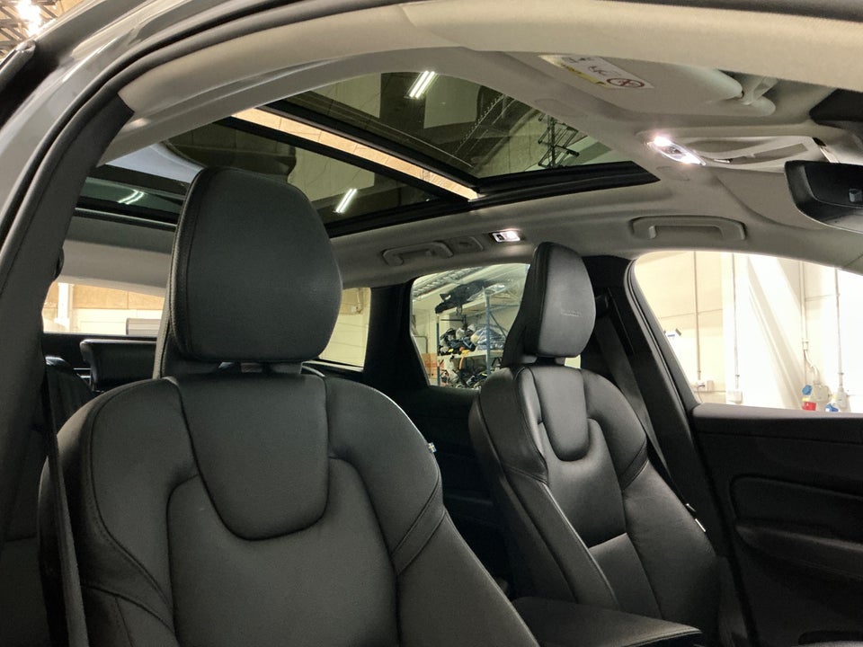 Volvo XC60 2,0 T5 250 Inscription aut. AWD 5d