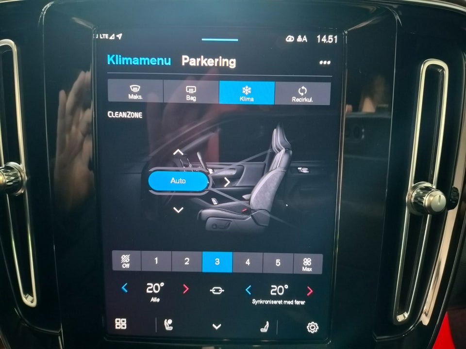 Volvo XC40 ReCharge Start 5d