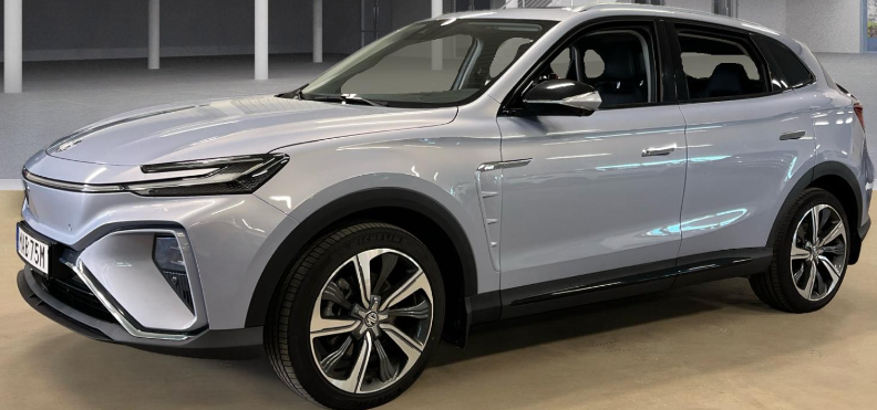 MG Marvel R Luxury 5d