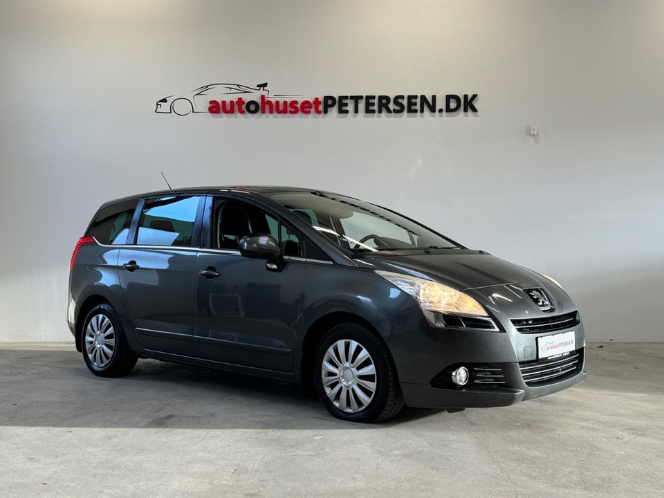 Peugeot 5008 1,6 HDi 110 Premium 7prs 5d