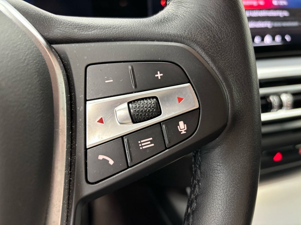BMW i4 eDrive40 Charged 5d