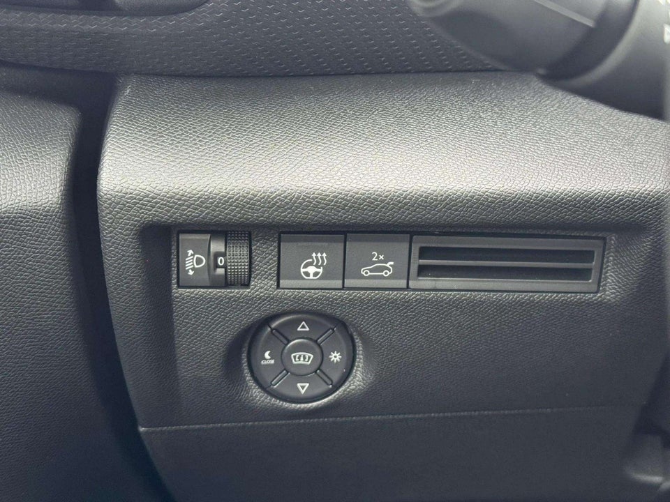 Citroën ë-C4 X 50 Shine 4d