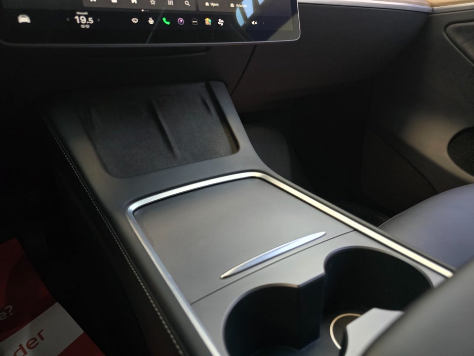 Tesla Model Y RWD 5d