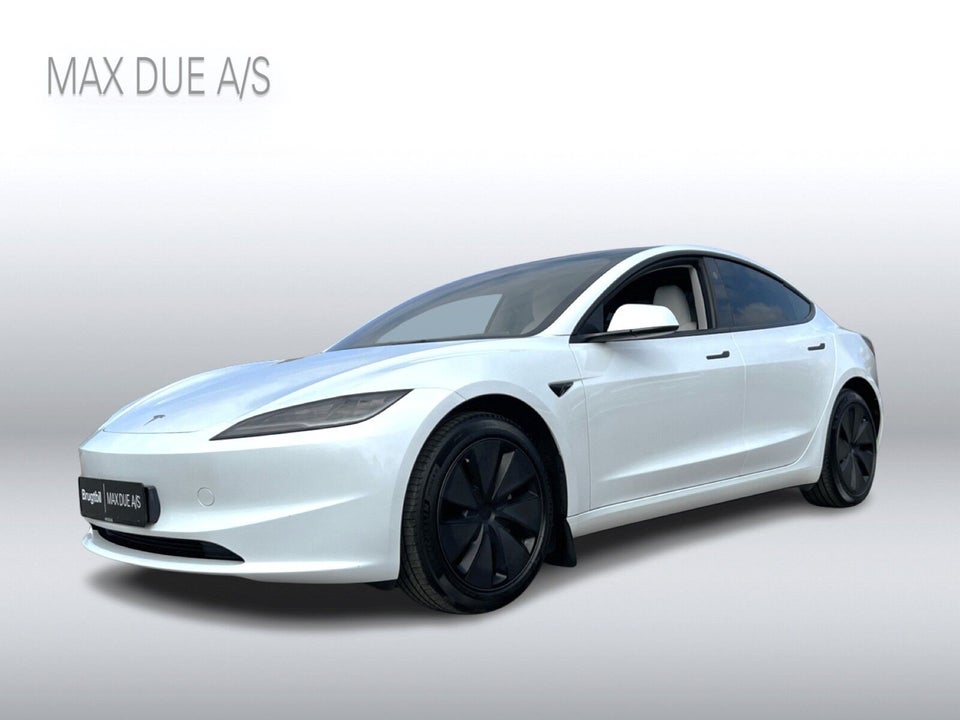 Tesla Model 3 Long Range AWD 4d
