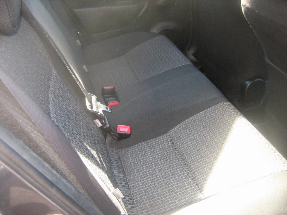 Toyota Yaris 1,3 VVT-i T2 Touch 5d