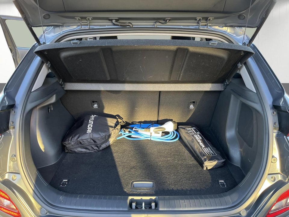 Hyundai Kona 64 EV Premium 5d