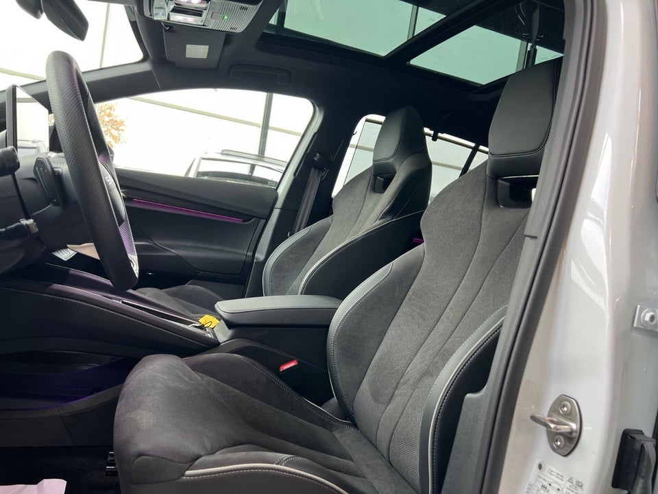 Skoda Enyaq 85 iV Sportline Advanced 5d