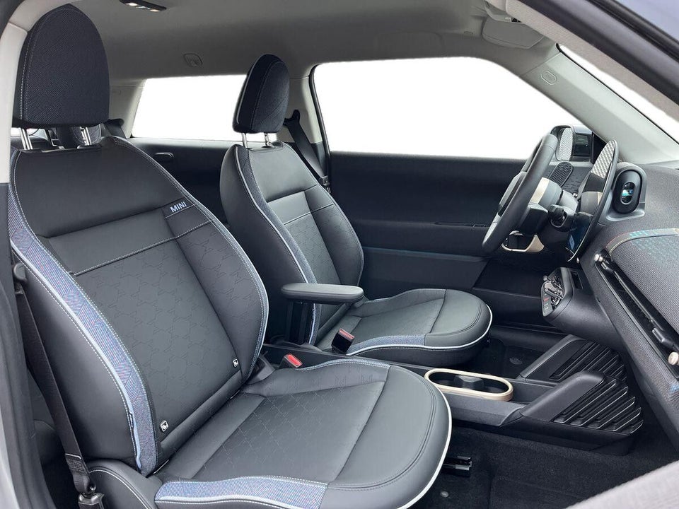 MINI Cooper E Classic Trim S 3d