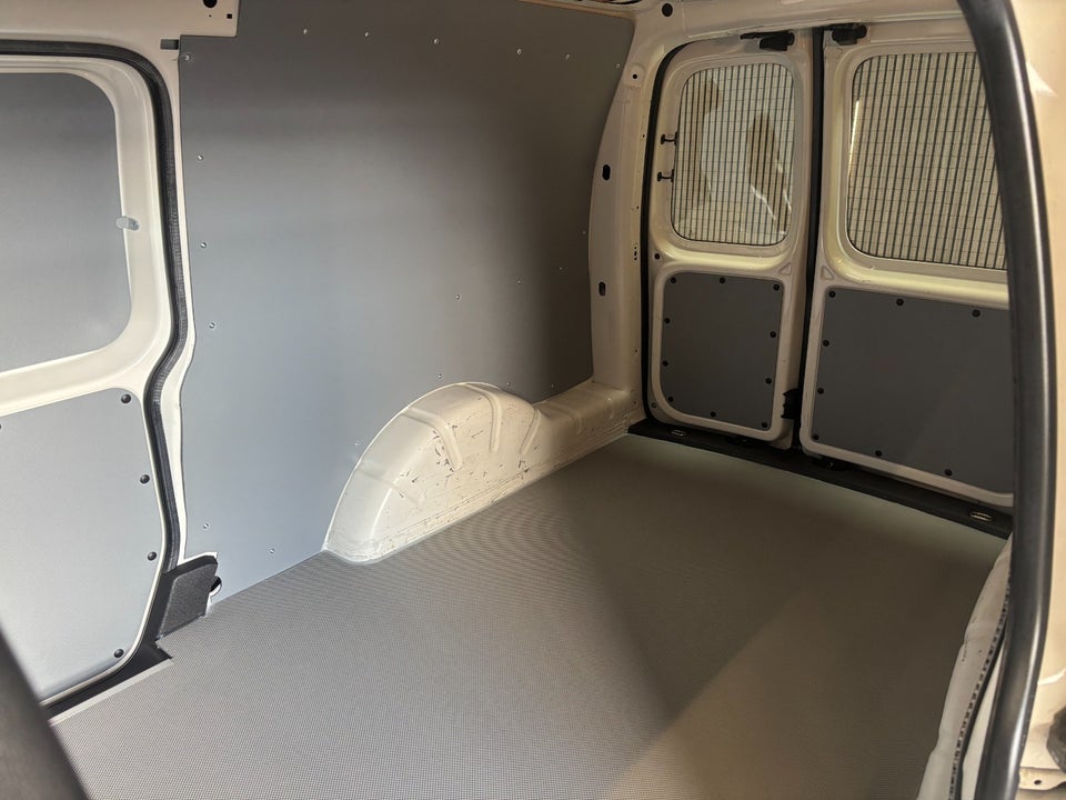 VW Caddy Maxi 2,0 TDi 102 DSG BMT Van 4d