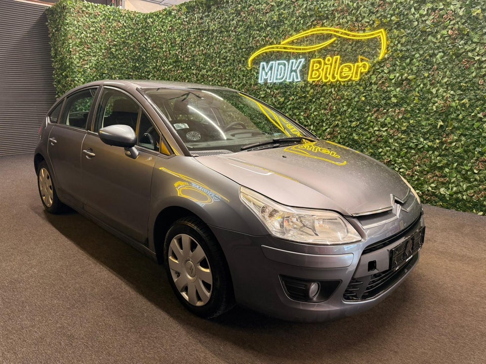 Citroën C4 1,6 HDi 110 Prestige E6G 5d