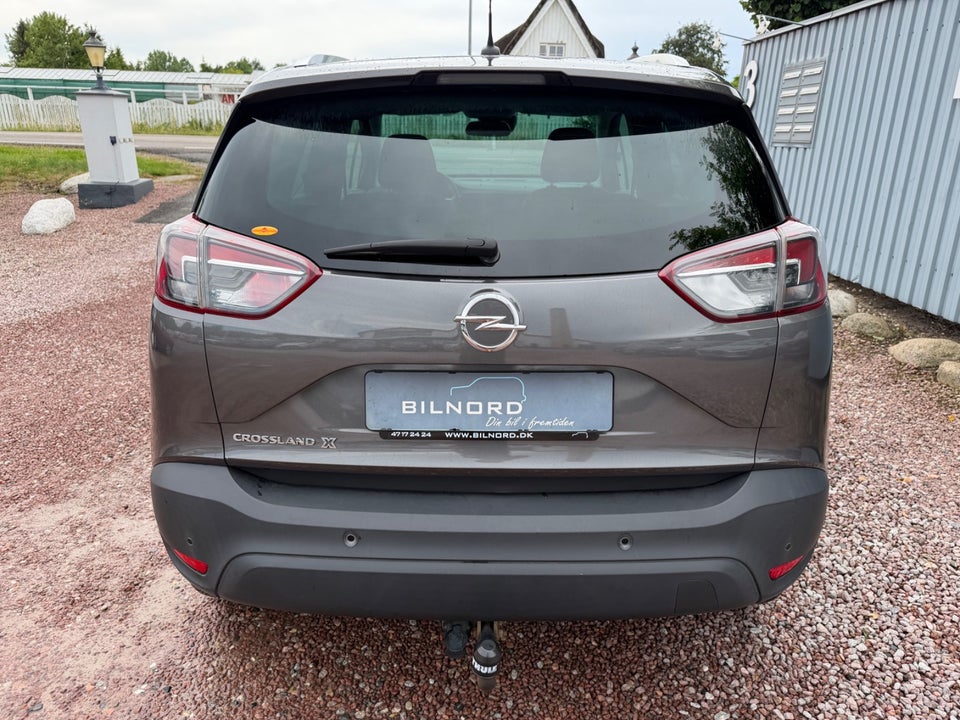 Opel Crossland X 1,2 Excite 5d