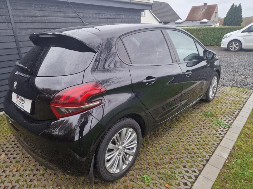 Peugeot 208 1,5 BlueHDi 100 Envy 5d
