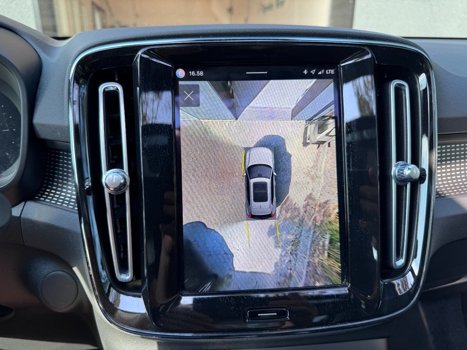 Volvo XC40 P8 ReCharge Twin R-Design 5d
