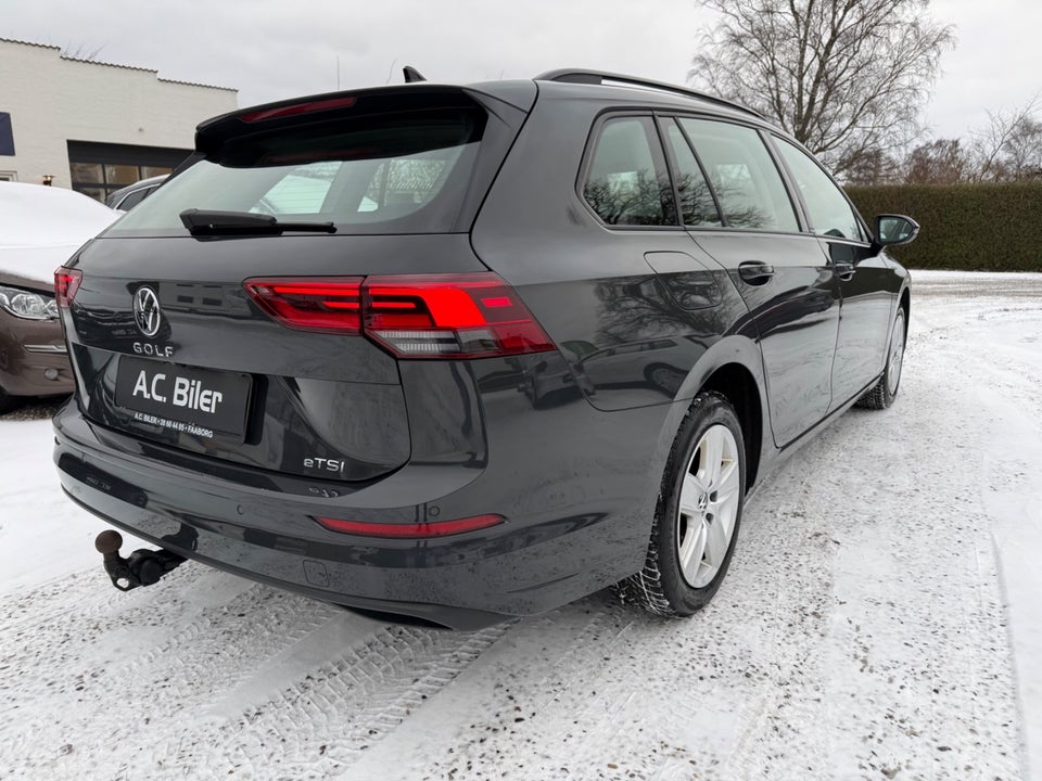 VW Golf VIII 1,5 eTSi 130 Life Variant DSG 5d