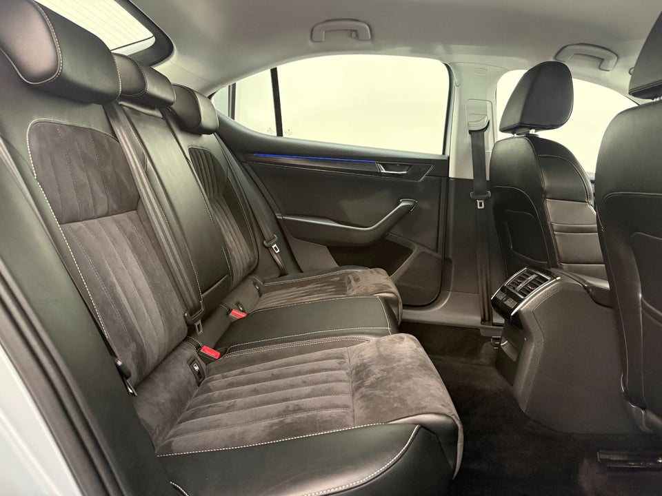 Skoda Superb 1,4 TSi iV Plus DSG 5d